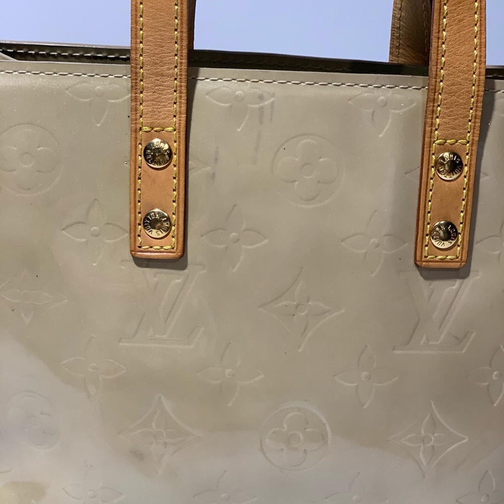 ***SOLD*** Louis Vuitton Vernis Handbag - Picture 2 of 8